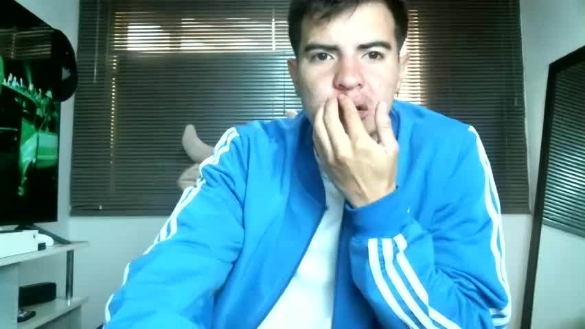 franccesco_699 Webcam Chat June 20, 2026