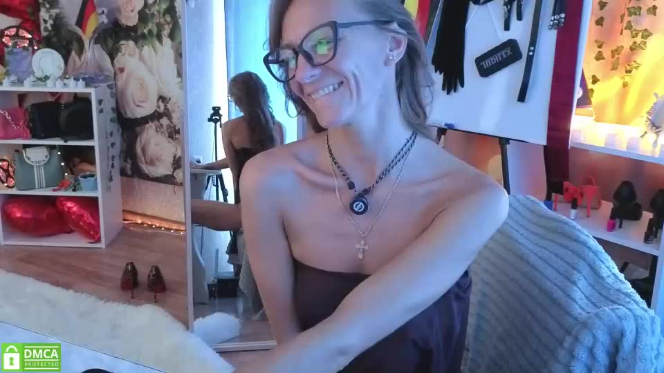 jesica_moon_peachyy Webcam Chat June 29, 2026