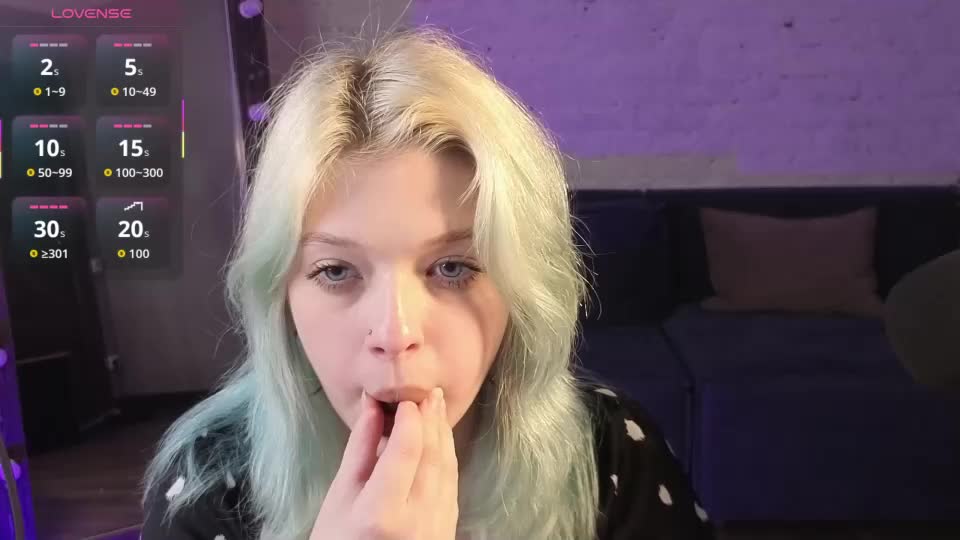 neondollxx Webcam Chat June 29, 2026