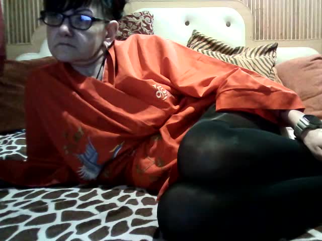 coupleofcoolx Webcam Chat June 26, 2026