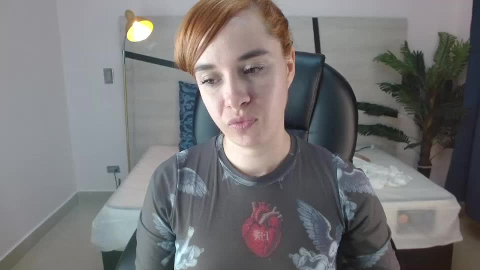 anne_blake Webcam Chat June 28, 2026