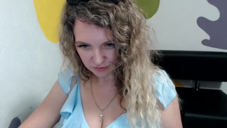 luxdonna Webcam Chat June 29, 2026
