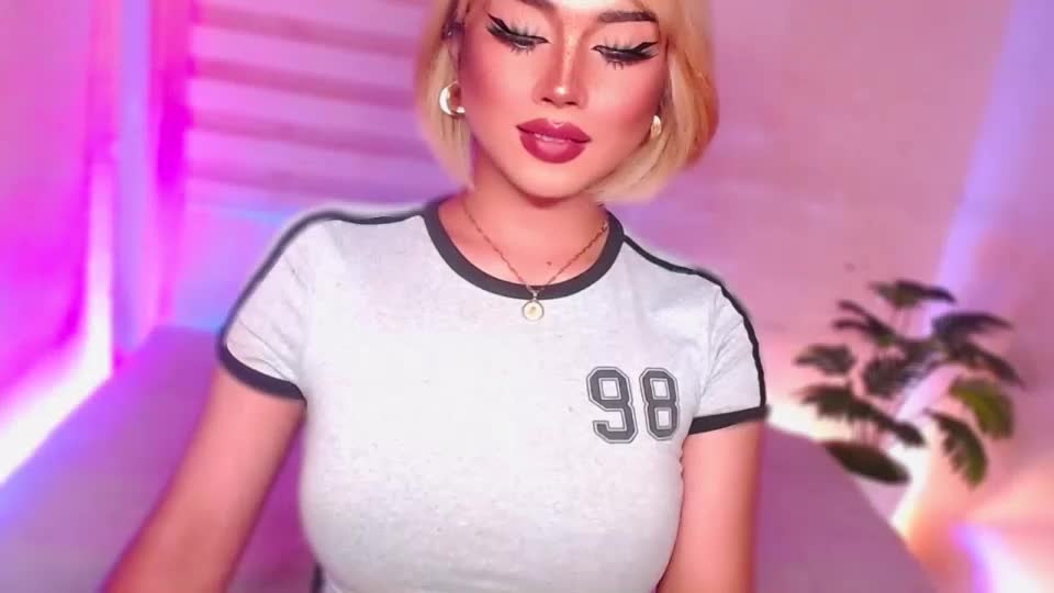 angel_eloaxx Webcam Chat June 28, 2026