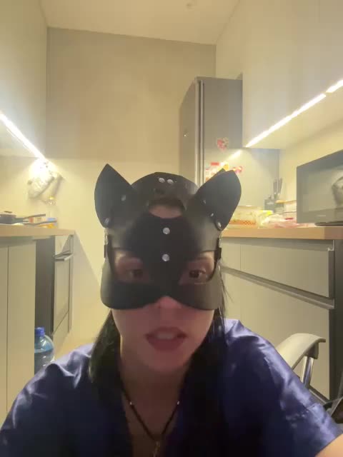 SexyMilf23 Webcam Chat June 14, 2026