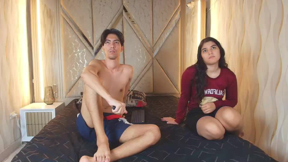couple_hot_2025 Webcam Chat June 27, 2026