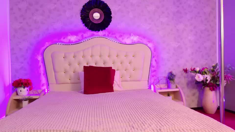 miladaviss Webcam Chat June 28, 2026