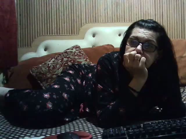 coupleofcoolx Webcam Chat June 16, 2026