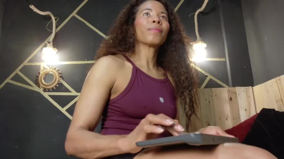 amara_vex Webcam Chat June 28, 2026