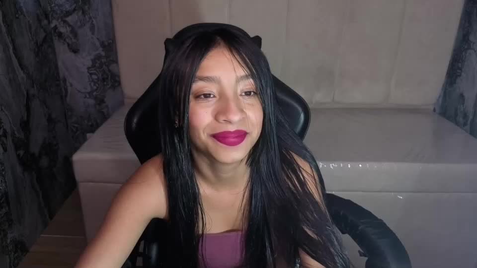 adarasuri_v Webcam Chat June 30, 2026