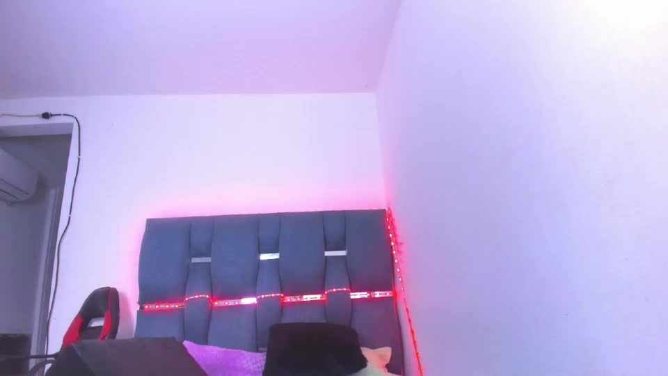 crazybaby_squirt Webcam Chat June 30, 2026
