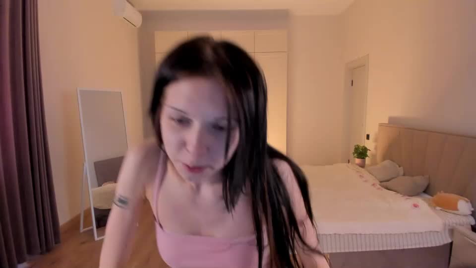 its_yummy Webcam Chat July 1, 2026