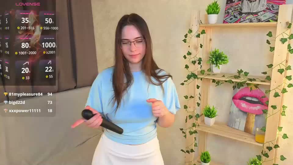 gretalinelle Webcam Chat July 1, 2026