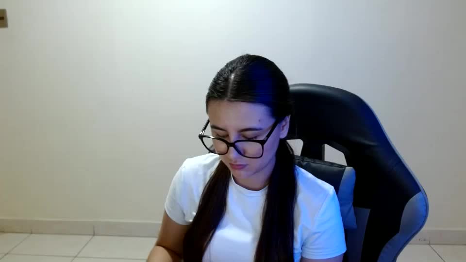 sahaliefox_ Webcam Chat July 1, 2026