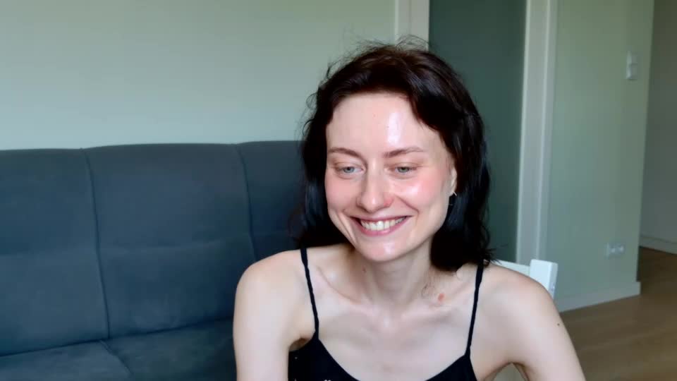 dormineaa Webcam Chat July 1, 2026