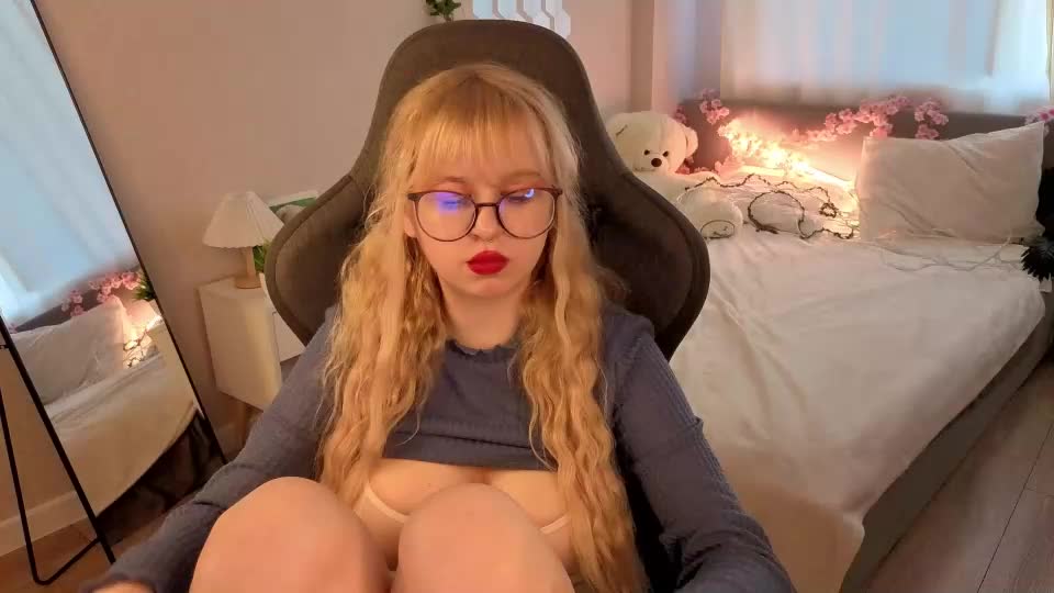 helen_carson Webcam Chat July 1, 2026