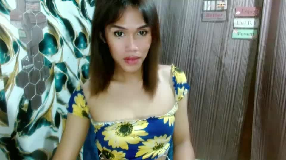 slutqueen_raz Webcam Chat July 1, 2026