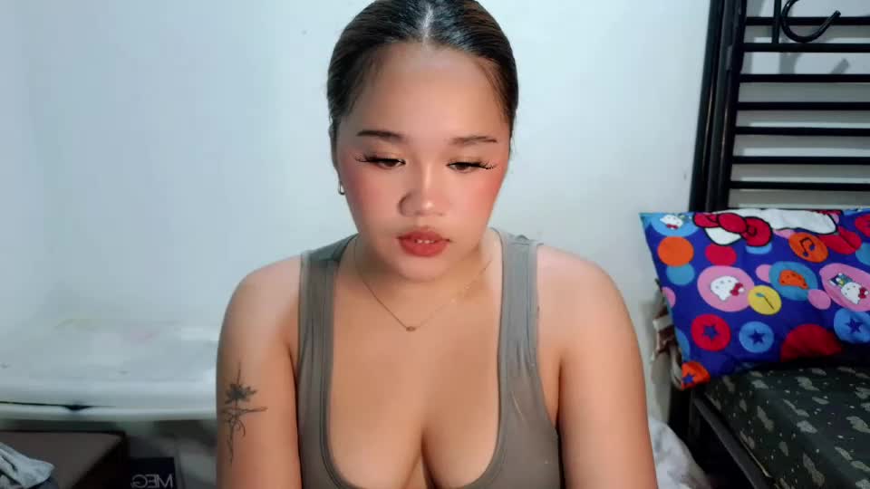 sexyheartyy Webcam Chat July 1, 2026