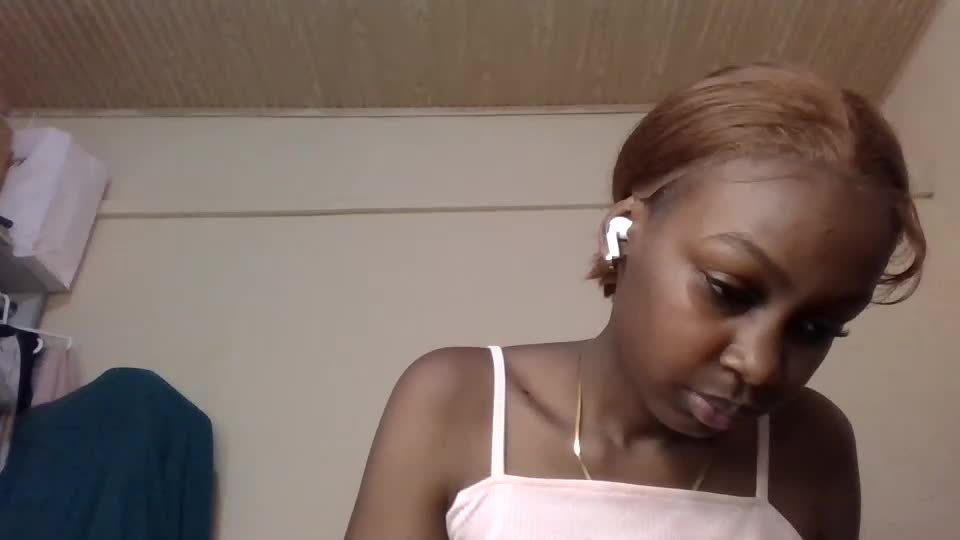 freaky_beauty Webcam Chat July 2, 2026