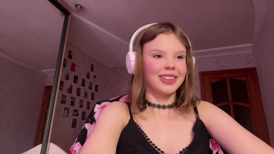 deanacharon Webcam Chat July 2, 2026