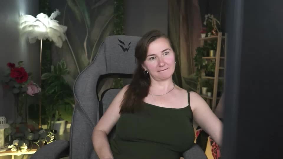 golden_dragones Webcam Chat July 2, 2026