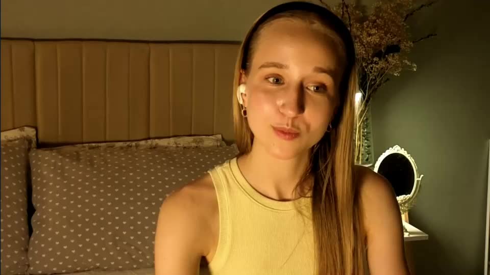 ladyevee Webcam Chat July 2, 2026