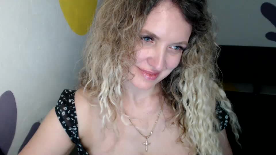 luxdonna Webcam Chat July 2, 2026
