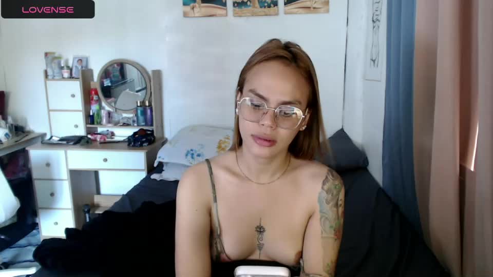 superhotvaleria Webcam Chat July 2, 2026