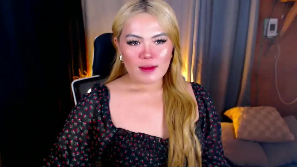 venus_colly Webcam Chat July 2, 2026