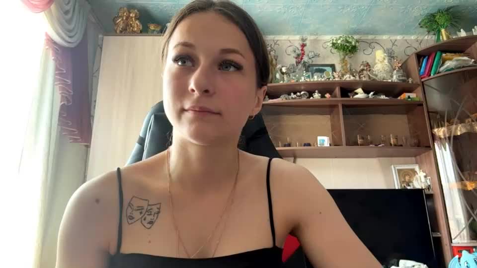 marlenahuit Webcam Chat July 2, 2026