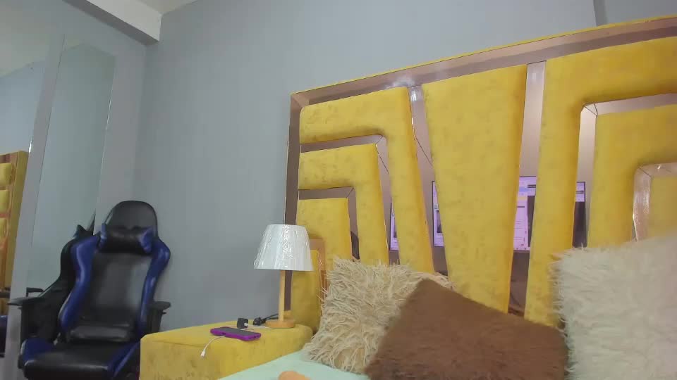 vikitomson Webcam Chat July 2, 2026