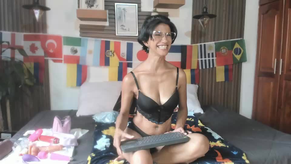 evaa_campbell Webcam Chat July 2, 2026