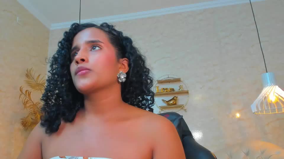 horny_curlss Webcam Chat July 3, 2026