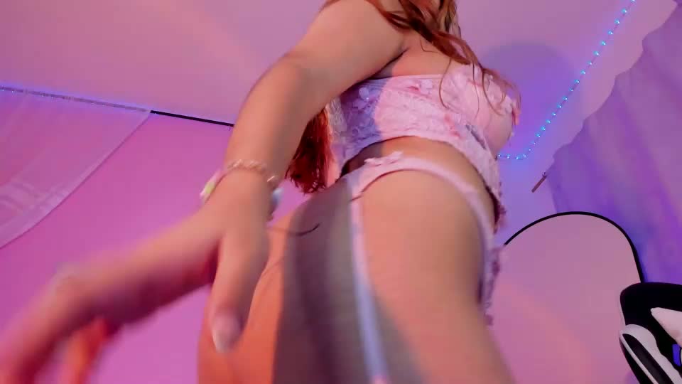 honey_m0on Webcam Chat July 3, 2026