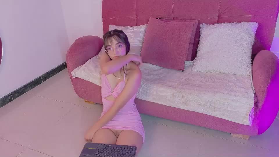 liaa_queen Webcam Chat July 3, 2026
