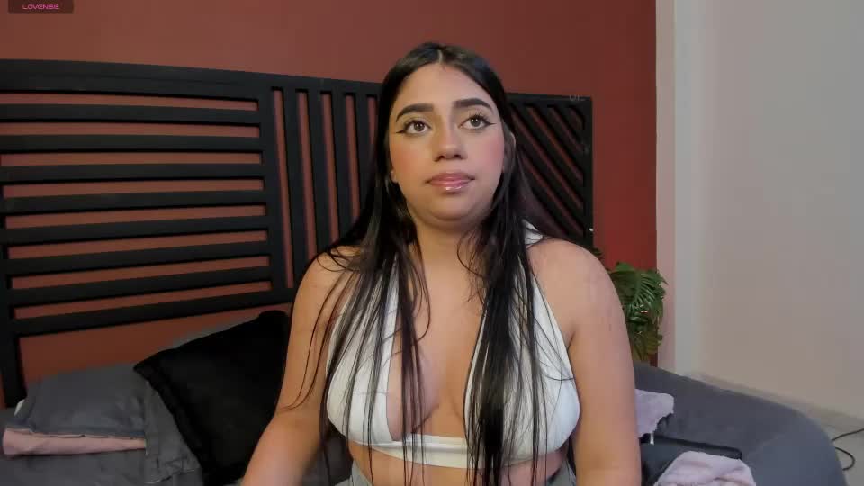 luna_cute14 Webcam Chat July 3, 2026