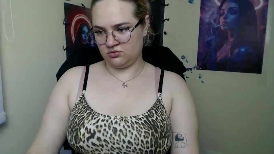 redhotqueen1 Webcam Chat July 3, 2026