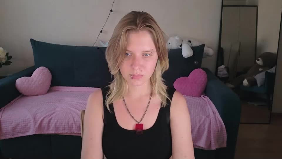 viki_charm Webcam Chat July 4, 2026