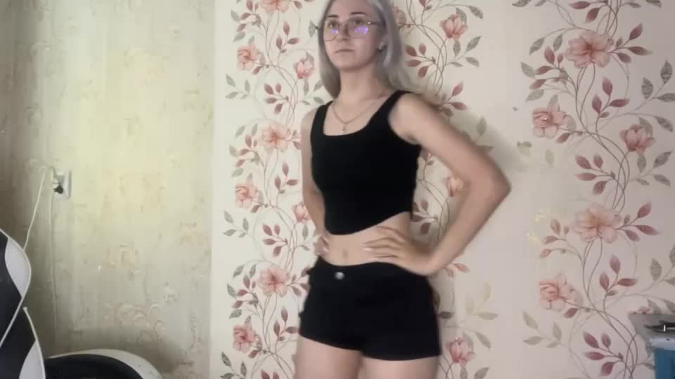 carmenlavelli Webcam Chat July 4, 2026