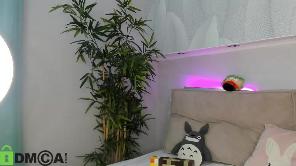 lina_smilee Webcam Chat July 4, 2026