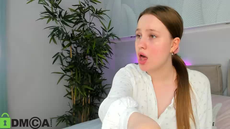 lina_smilee Webcam Chat July 4, 2026