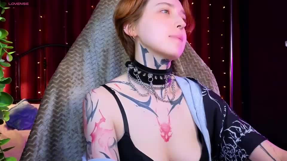 vixen_noir Webcam Chat July 4, 2026