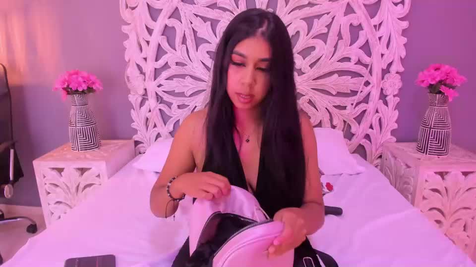 ana_gonzalez Webcam Chat July 4, 2026