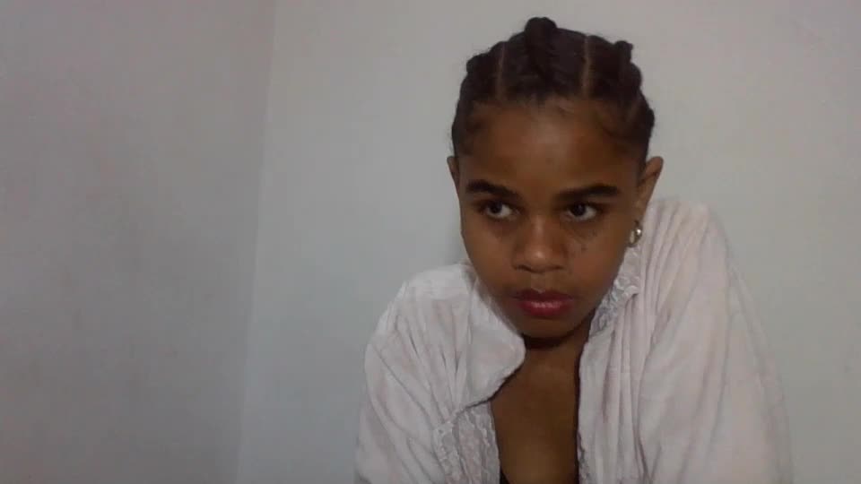 delphineee Webcam Chat July 4, 2026