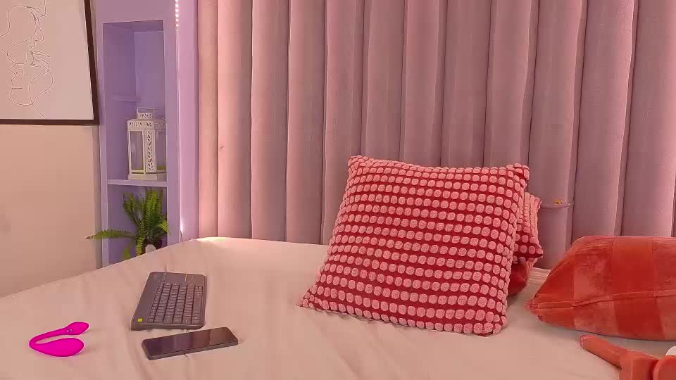 matildataylor__ Webcam Chat July 4, 2026