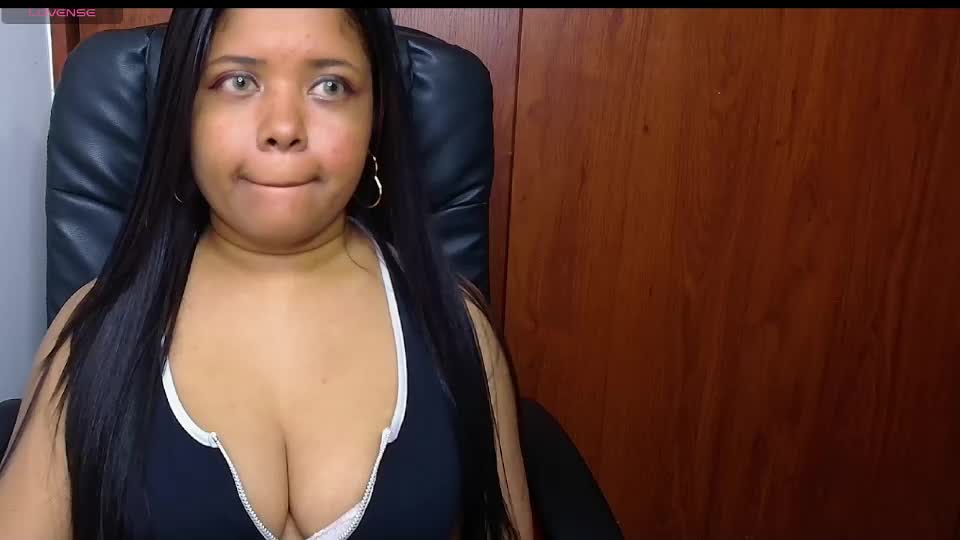 melika_sweet Webcam Chat July 4, 2026