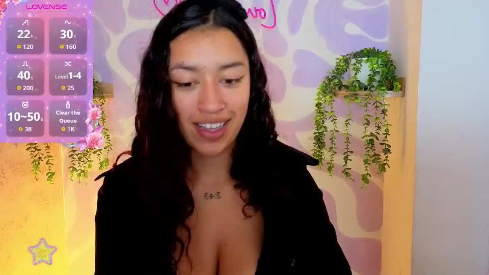 mia_scarlet7 Webcam Chat July 4, 2026