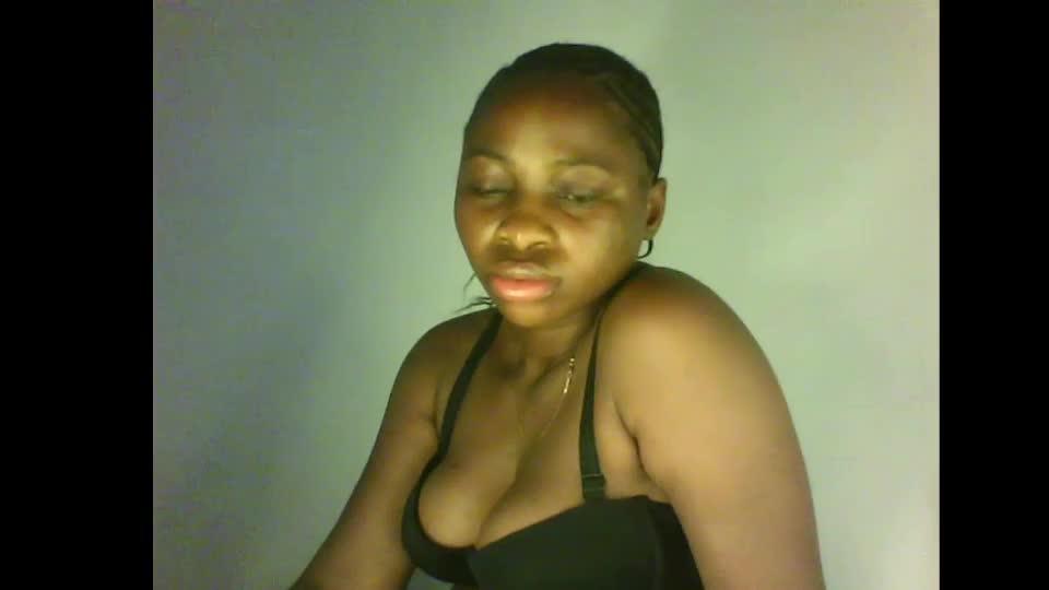 prettyxxpac Webcam Chat July 4, 2026