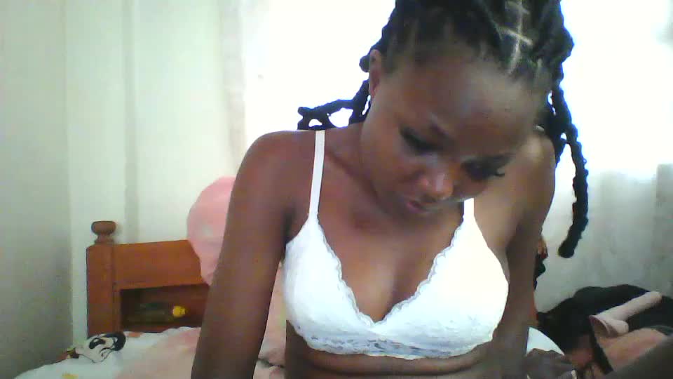 sexy_mariannah Webcam Chat July 4, 2026