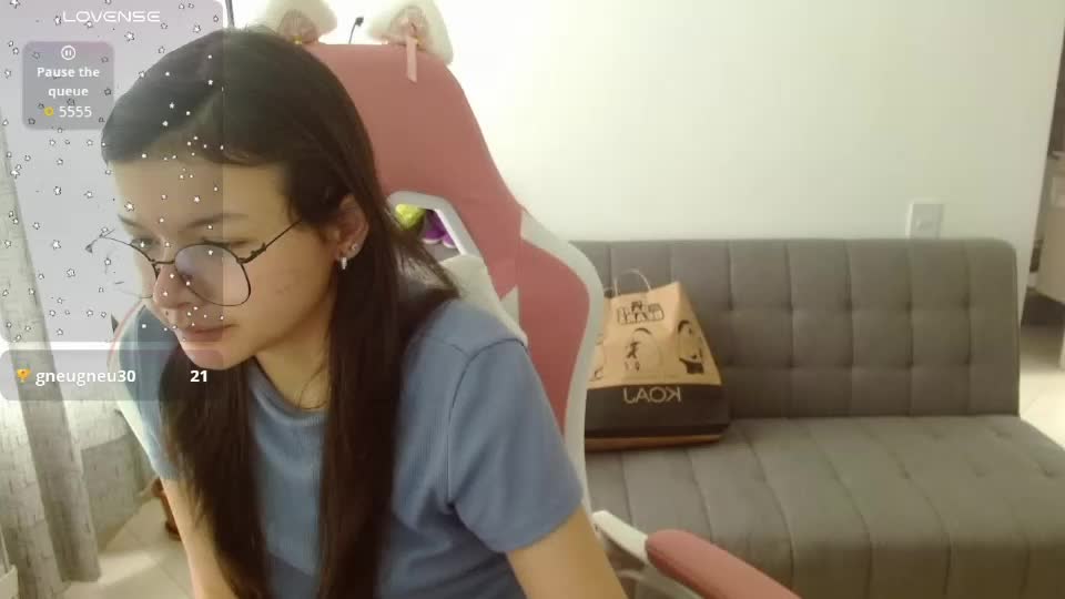azu_chan Webcam Chat July 4, 2026