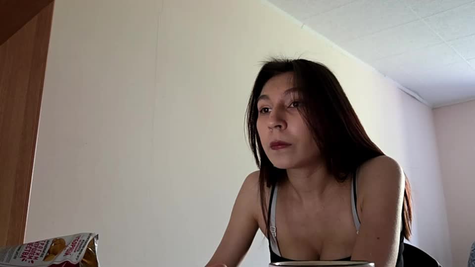 oraandreoni Webcam Chat July 4, 2026